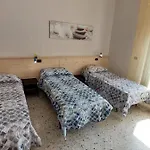 Acero Rosso Apartment *
