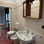 Acero Rosso Apartment *