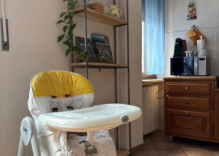 Acero Rosso Apartman *